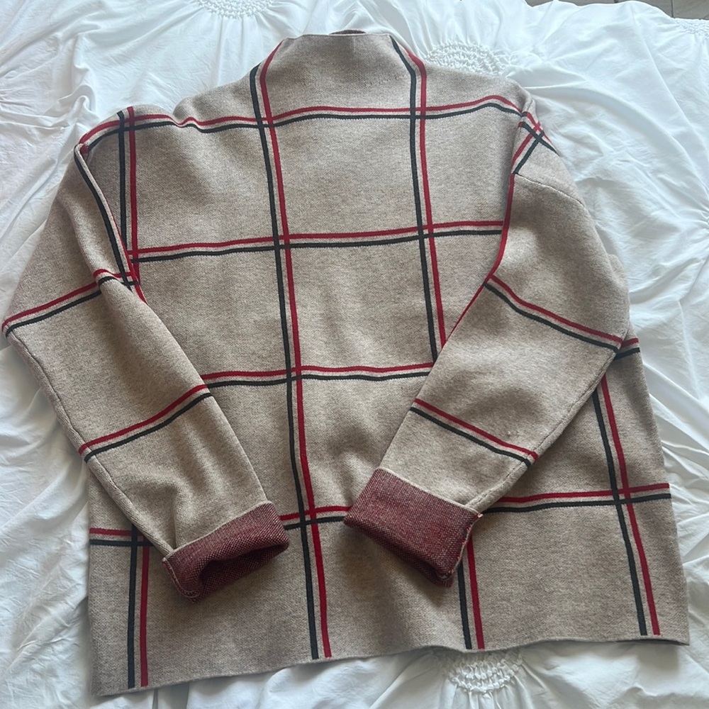 Beige with red and blue stripes